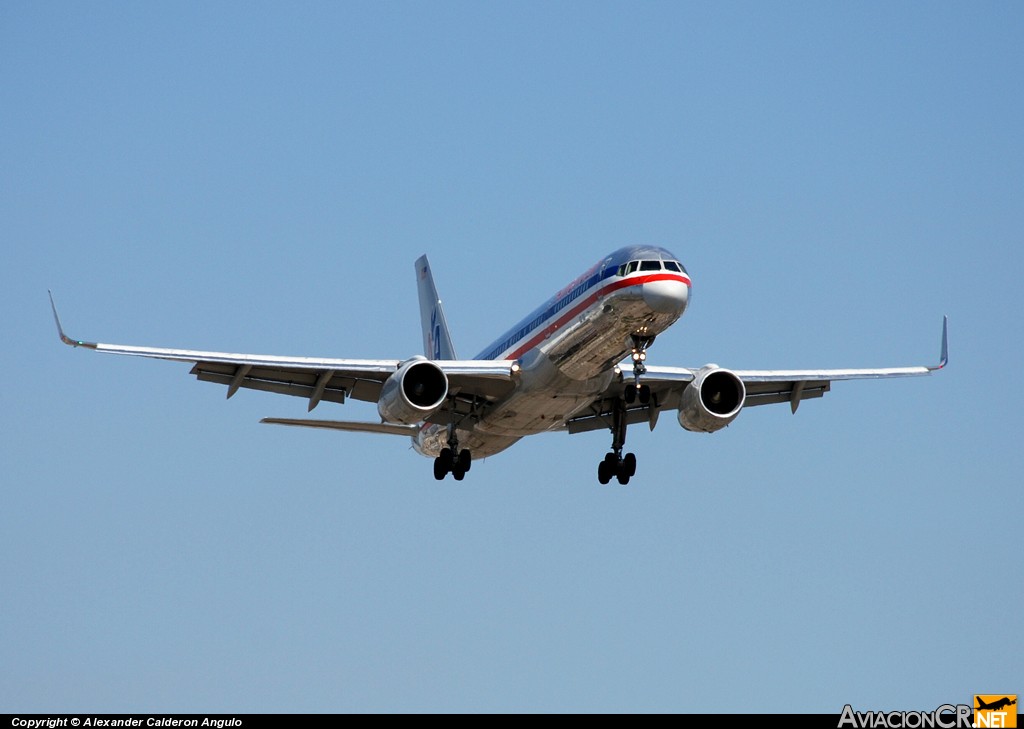 N179AA - Boeing 757-223 - American Airlines