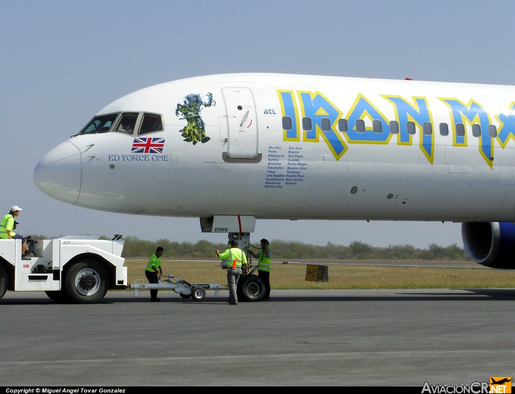 G-OJIB - Boeing 757-23A - Astraeus