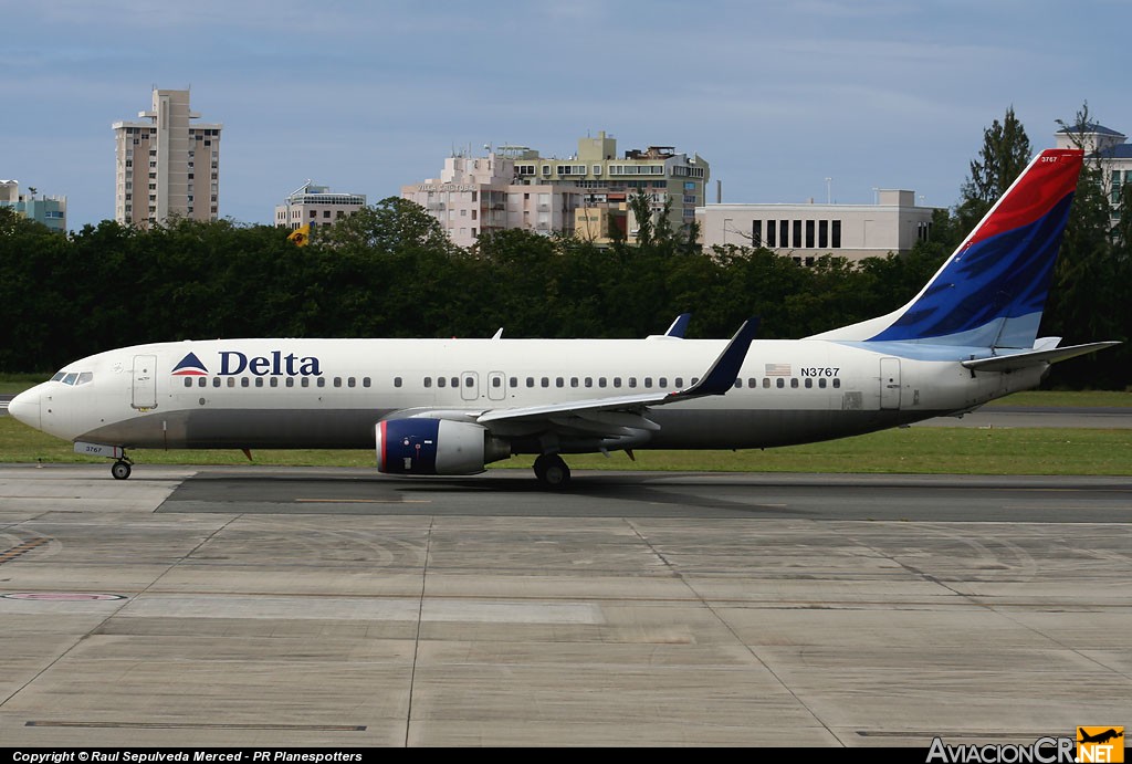 N3767 - Boeing 737-832 - Delta Airlines