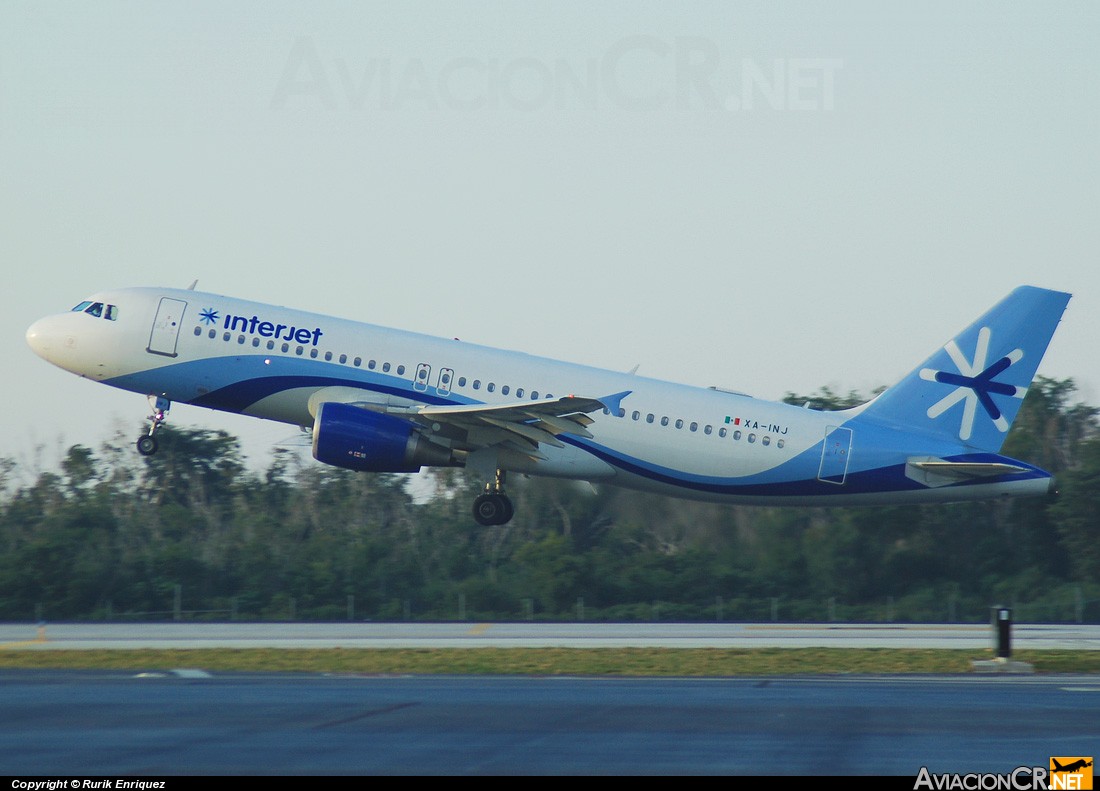 XA-INJ - Airbus A320-214 - Interjet
