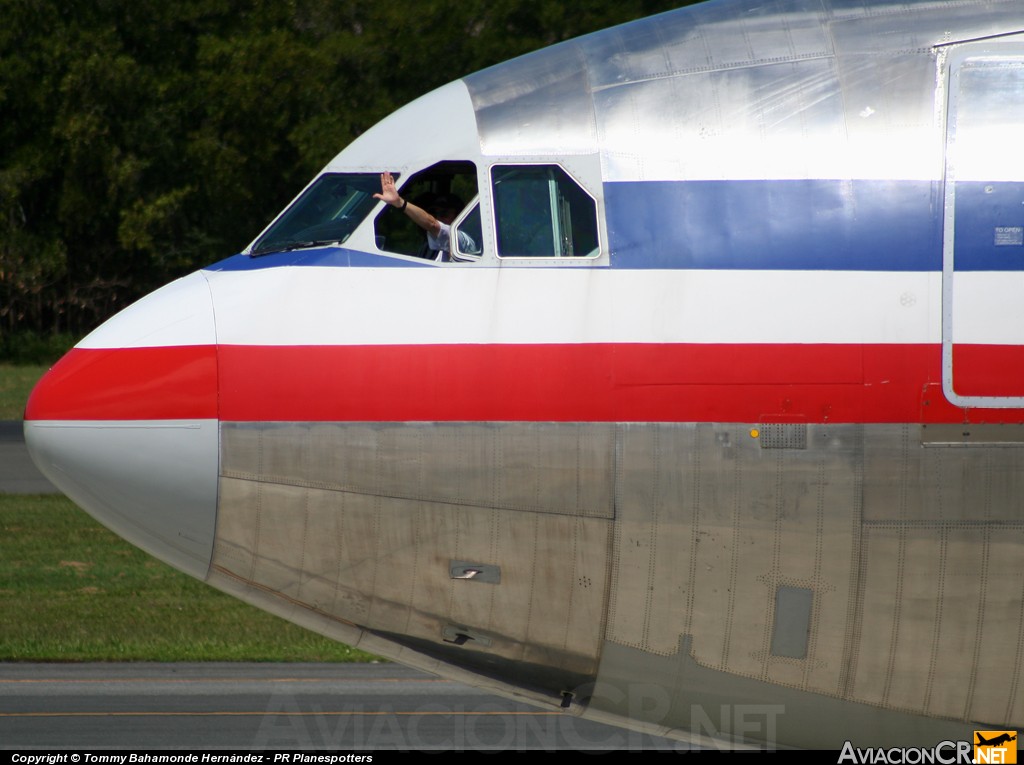 N7082A - Airbus A300B4-605R - American Airlines