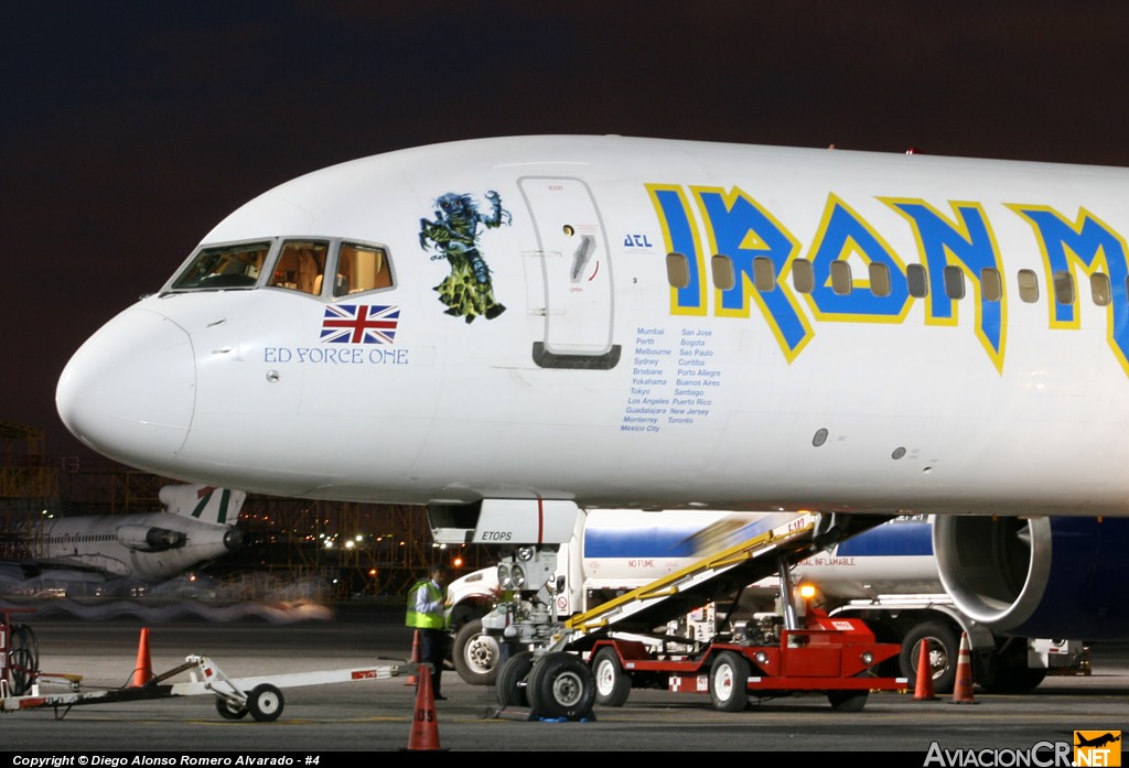 G-OJIB - Boeing 757-23A - Astraeus