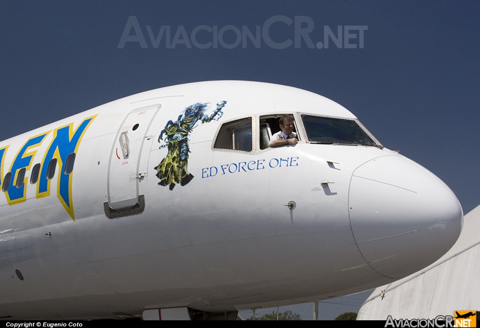 G-OJIB - Boeing 757-23A - Astraeus