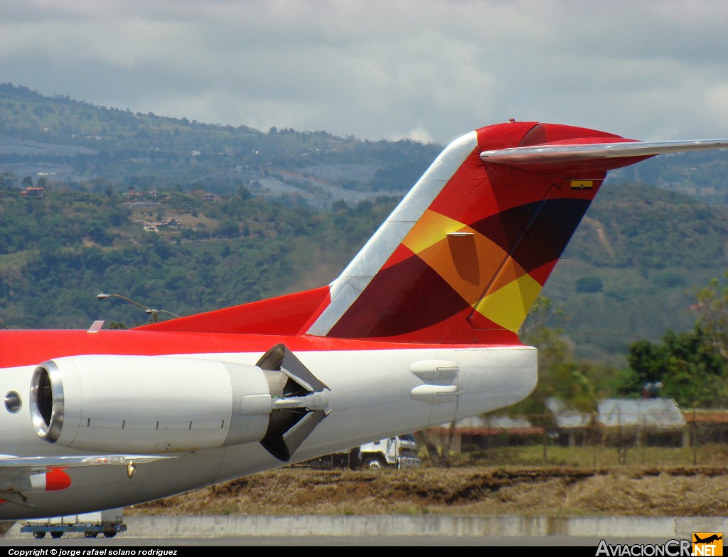 HK-4443 - Fokker 100 - Avianca Colombia