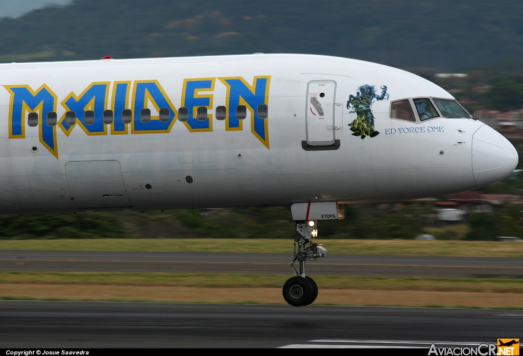 G-OJIB - Boeing 757-23A - Astraeus