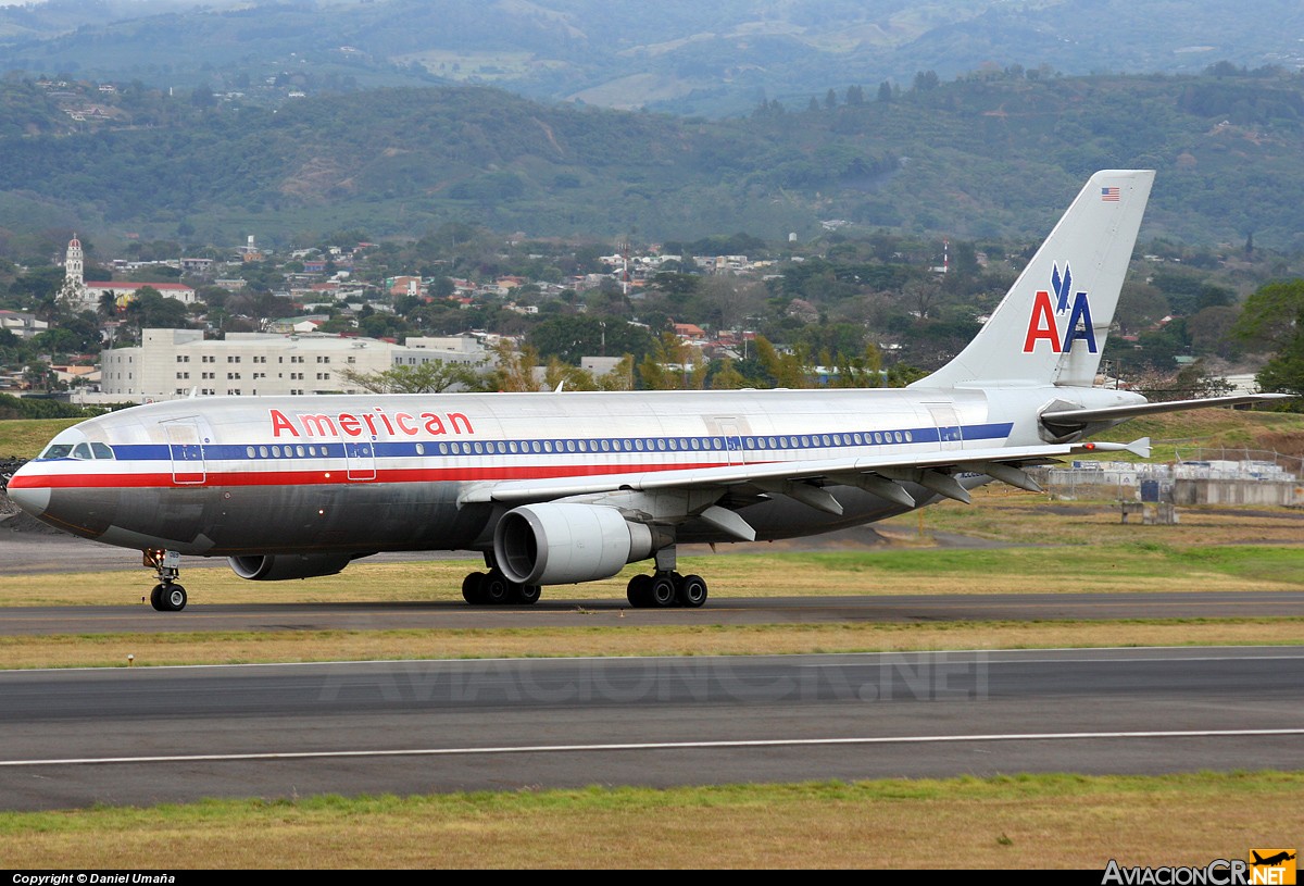 N33069 - Airbus A300B4-605R - American Airlines