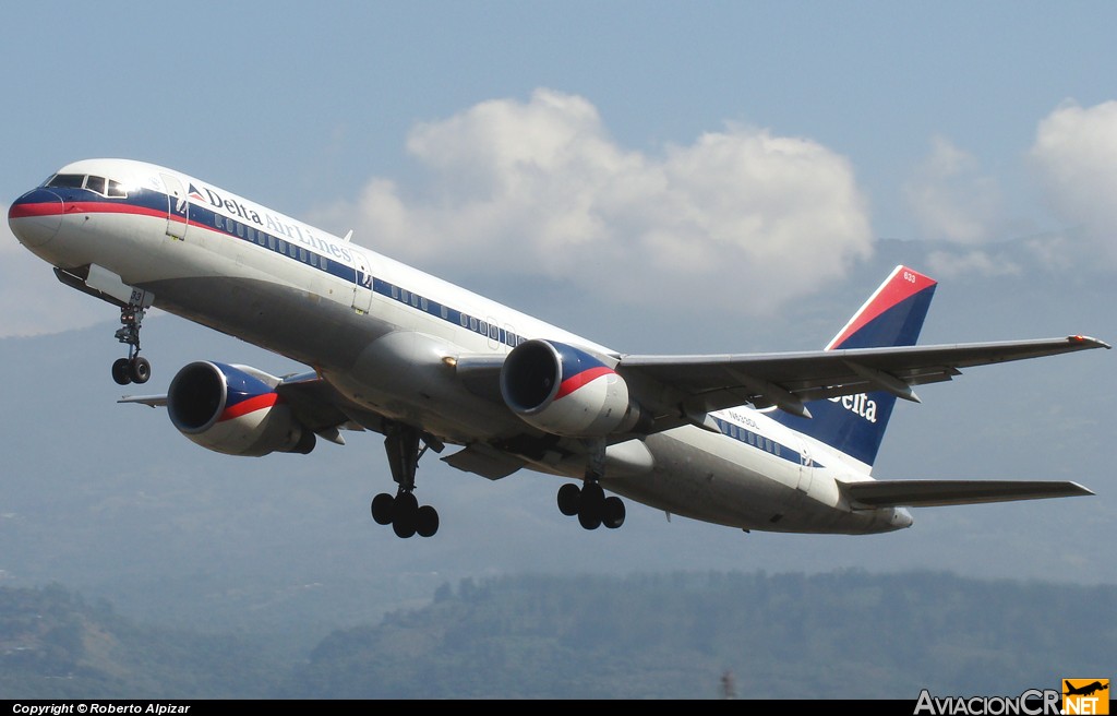 N633DL - Boeing 757-232 - Delta Air Lines