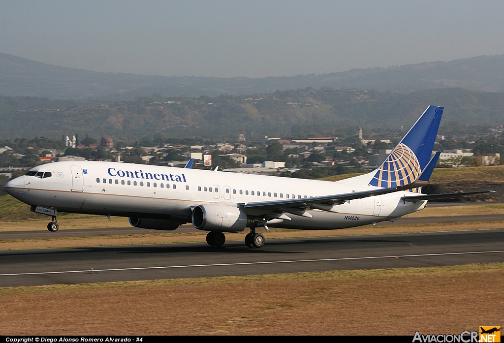 N14230 - Boeing 737-824 - Continental Airlines