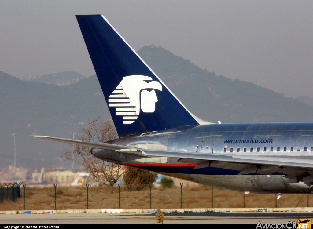 XA-TOJ - Boeing 767-283/ER - Aeromexico