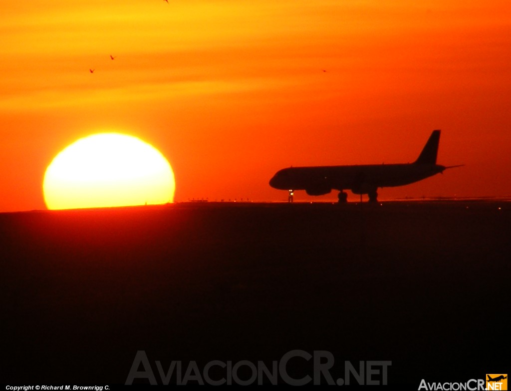 N568TA - Airbus A321-231 - TACA