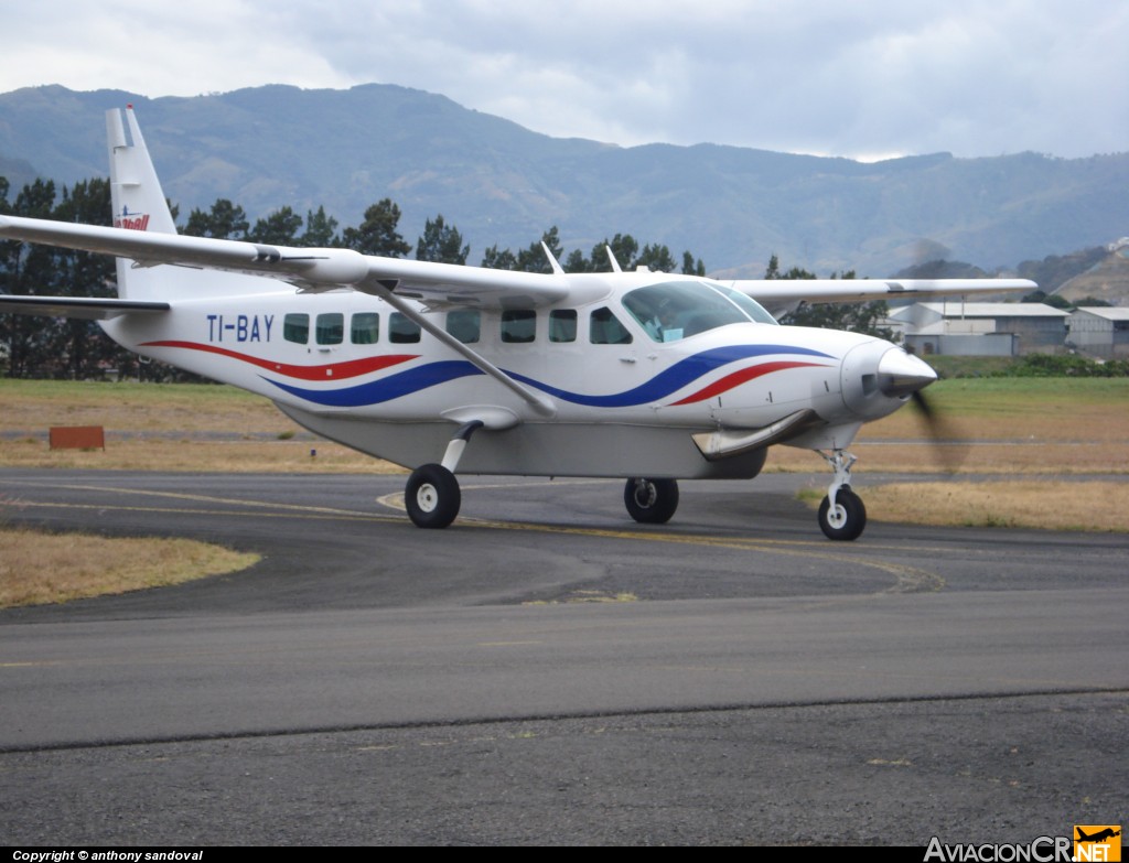 TI-BAY - CESSNA 208B - Aerobell