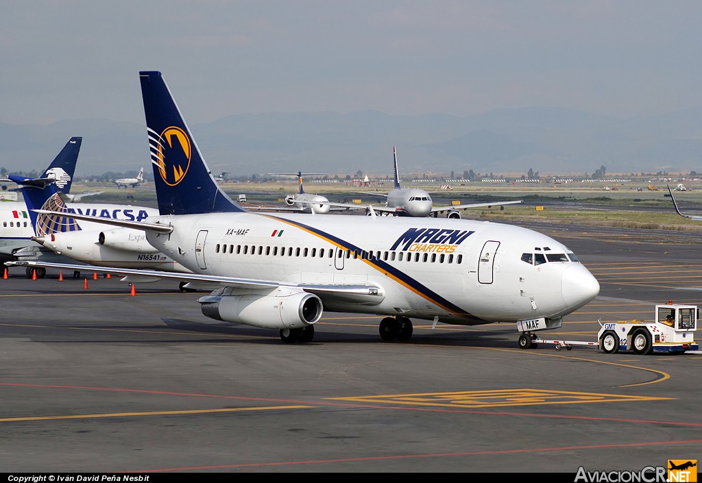 XA-MAF - Boeing 737-2K9/Adv - Magnicharter