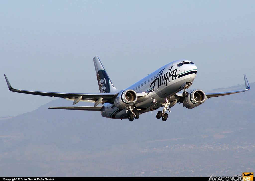 N623AS - Boeing 737-790 - Alaska Airlines