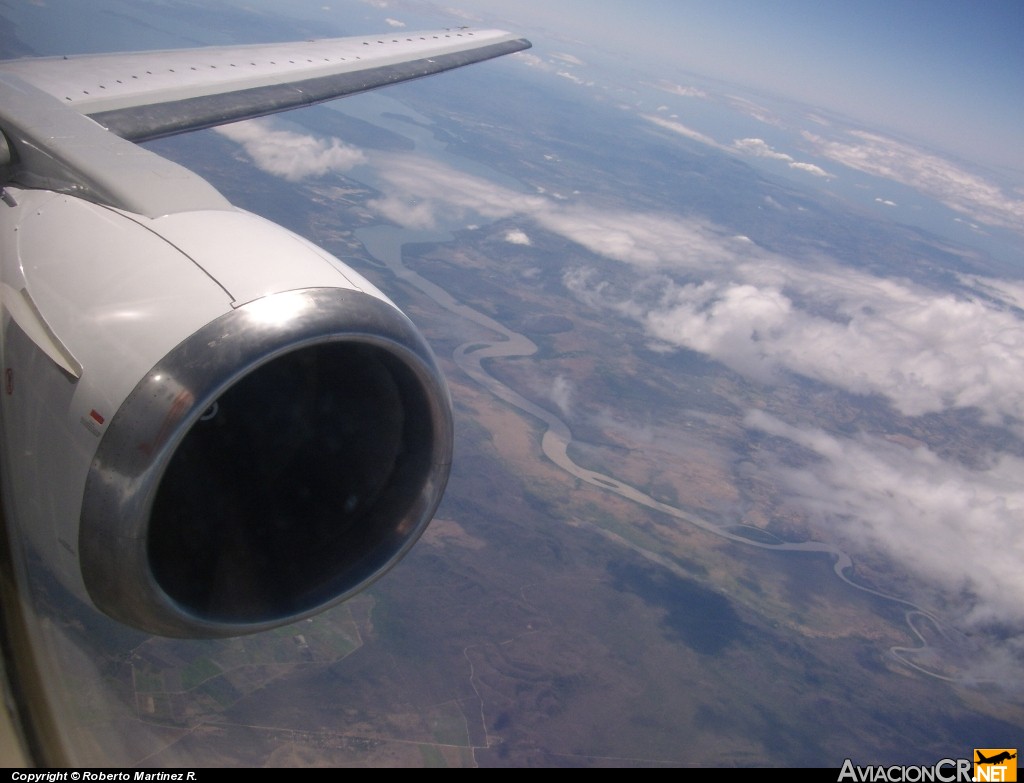 PR-GLN - Boeing 737-322 - Gol