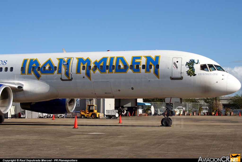 G-OJIB - Boeing 757-23A - Astraeus