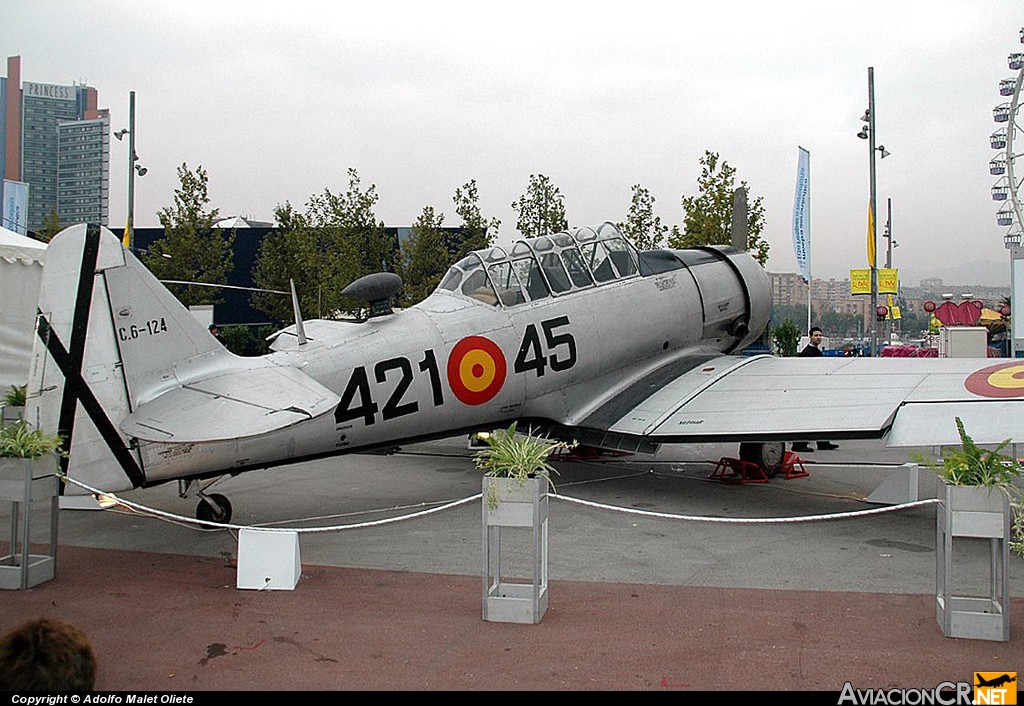 421-45 - North American T-6D Texan - Fundacio Parc Aeronautic de Catalunya