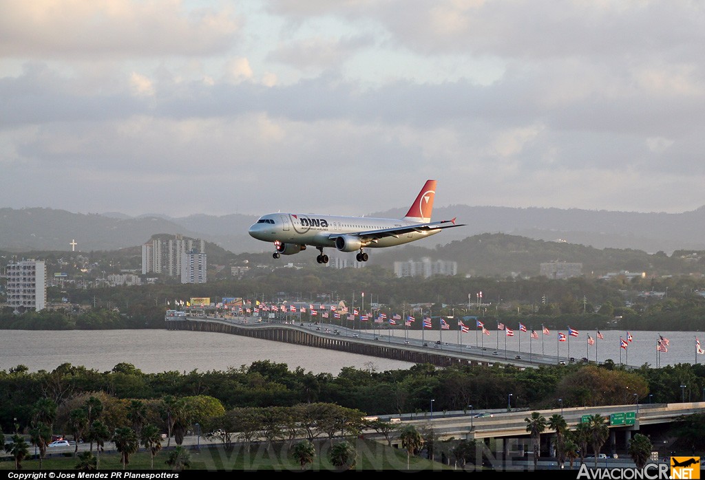 N317US - Airbus A320-211 - Northwest Airlines
