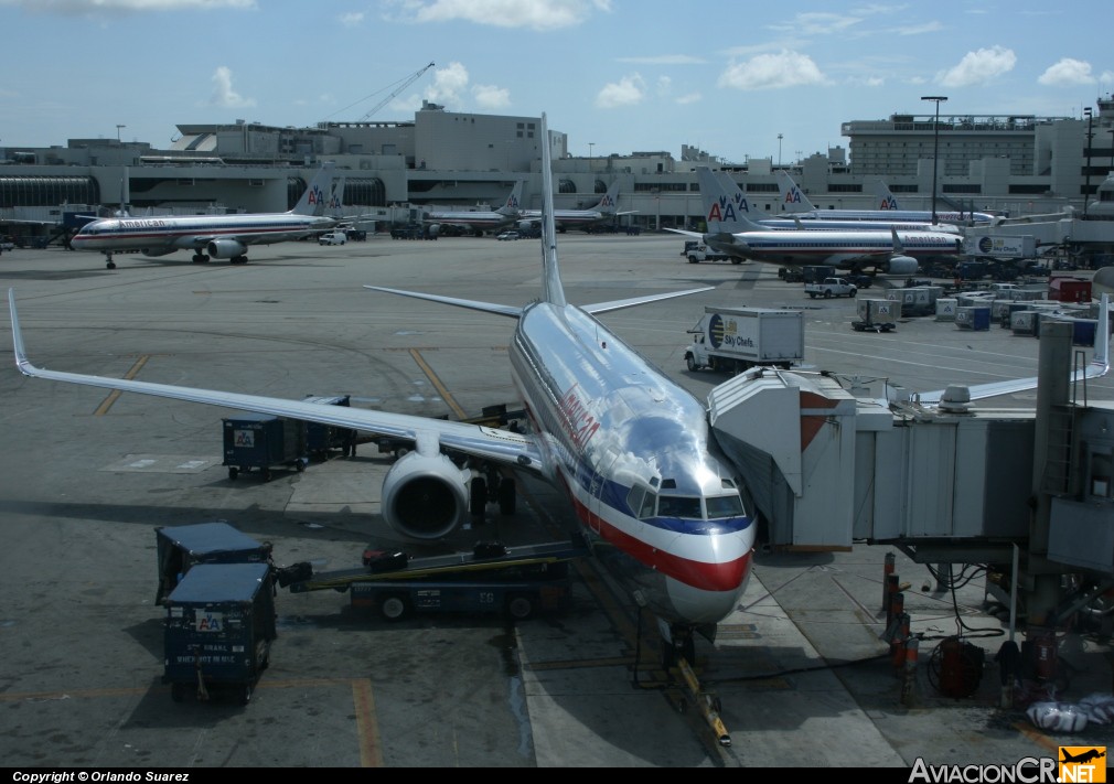 N924AN - Boeing 737-823 - American Airlines