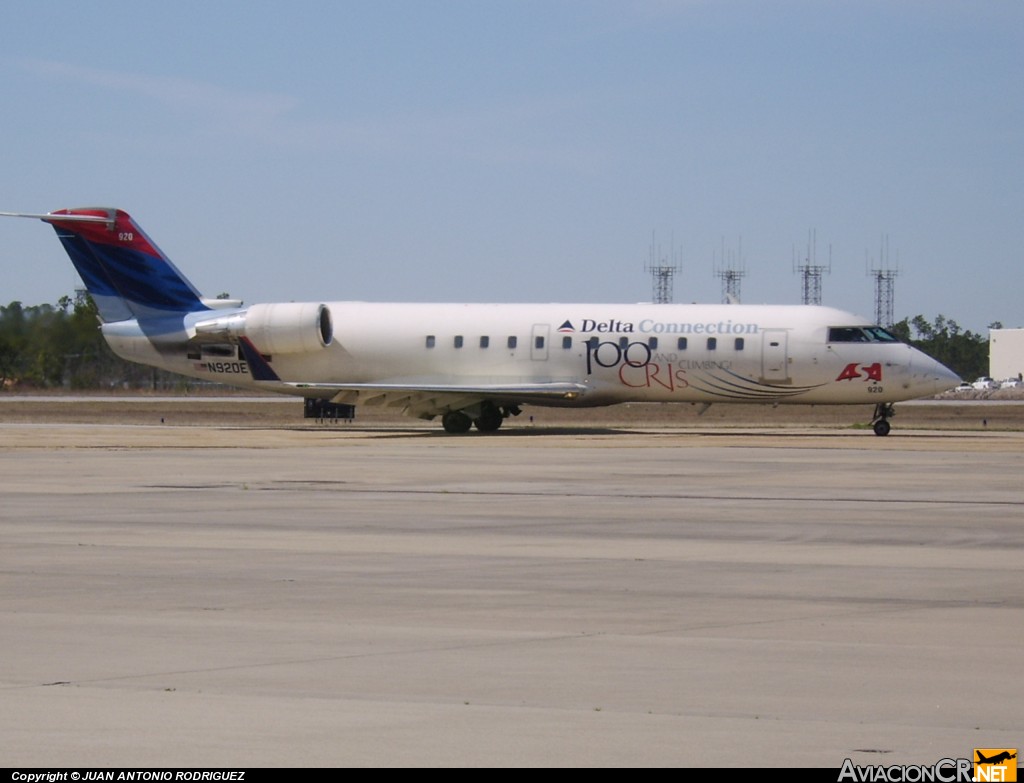 N920EV - Canadair CL-600 Regional Jet CRJ-100/200/700/900 (Genérico) - Delta Connection