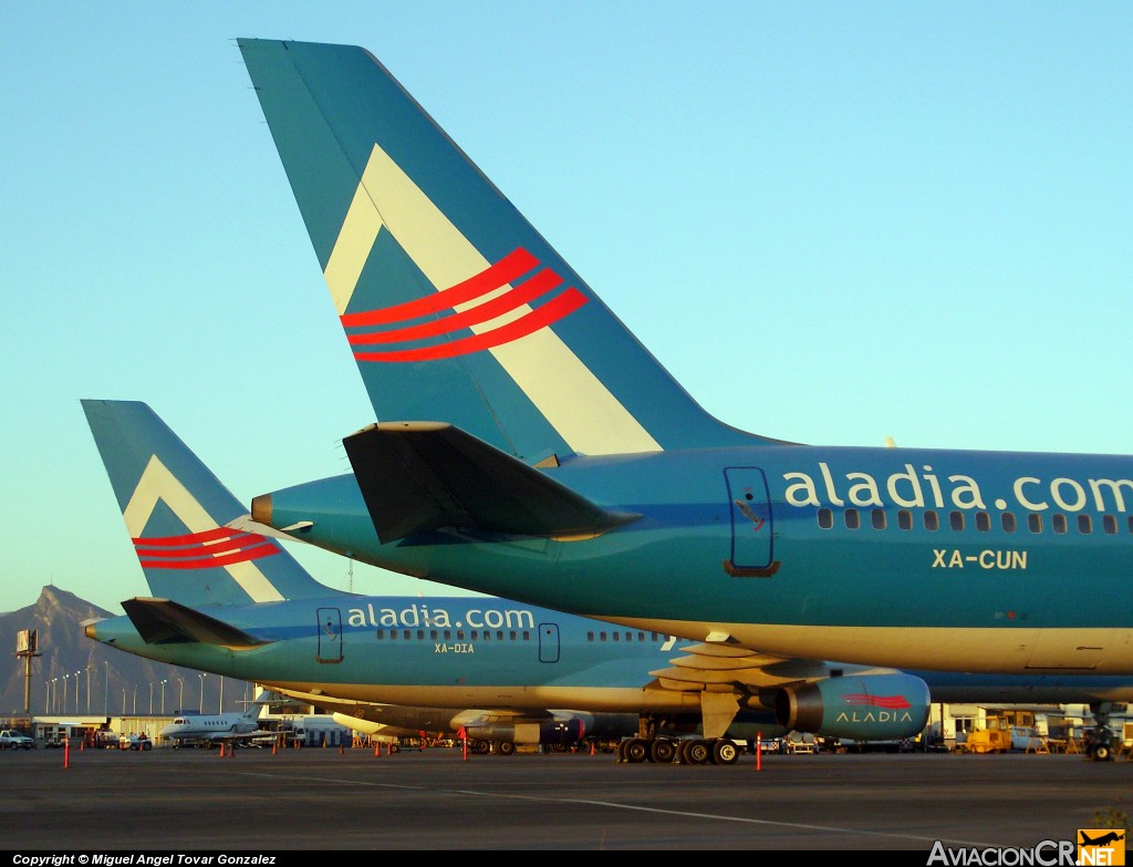 XA-CUN - Boeing 757-225 - Aladia