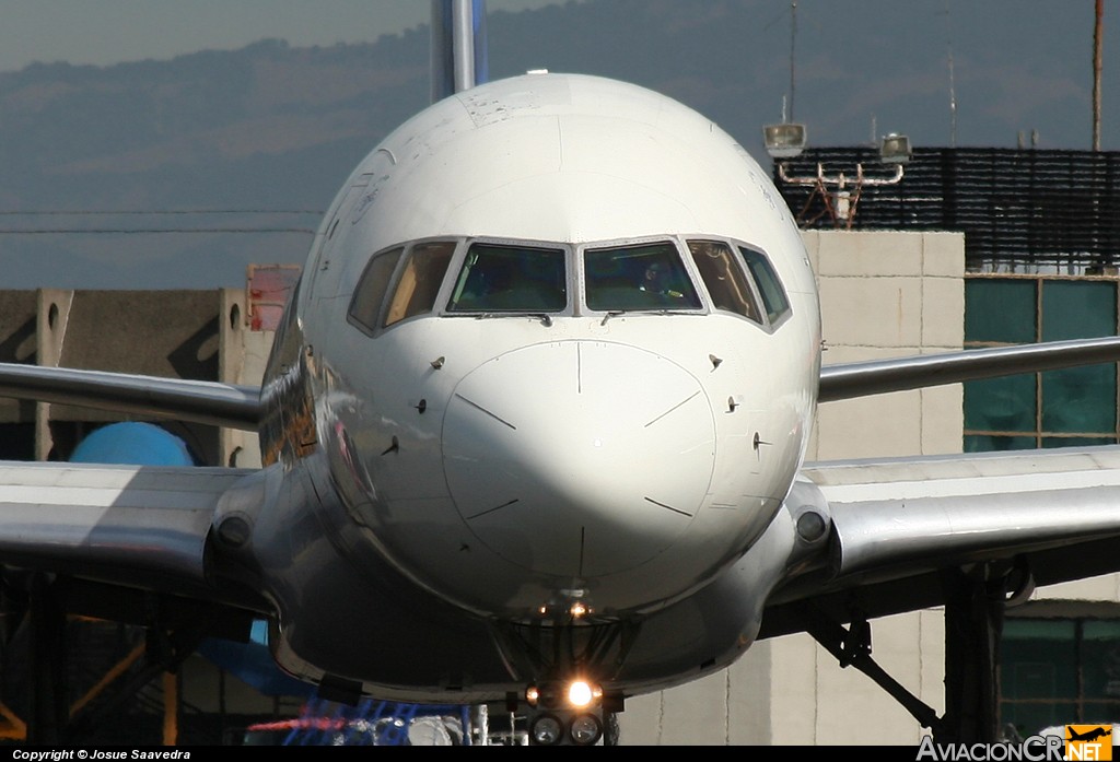 N653DL - Boeing 757-232 - Delta Air Lines