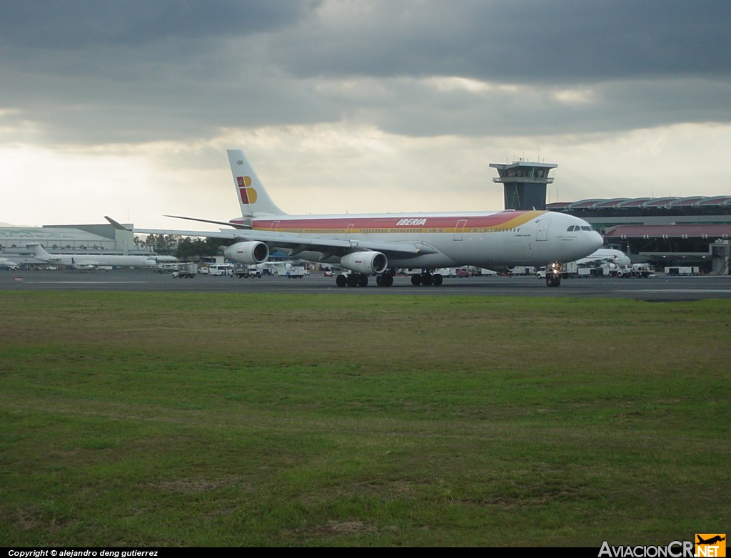 EC-HQN - Airbus A340-313X - Iberia