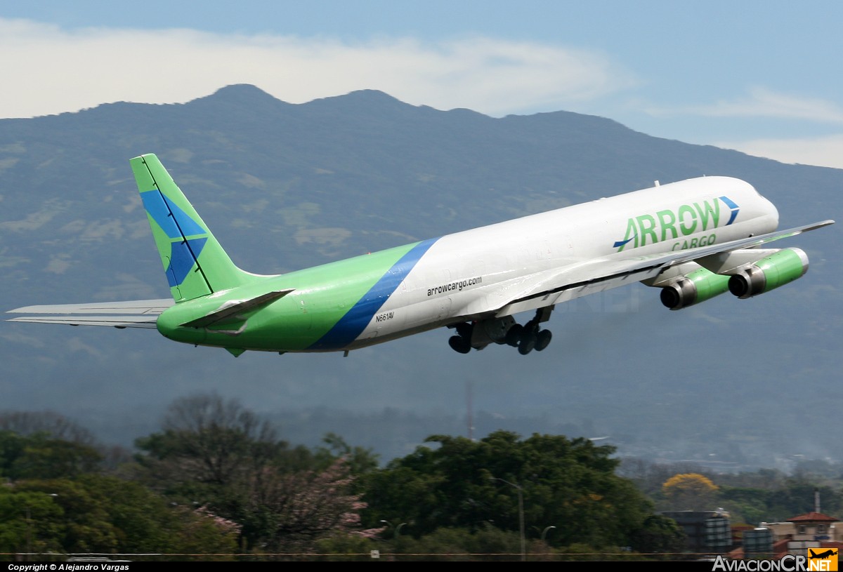 N661AV - Douglas DC-8-63(F) - Arrow Air