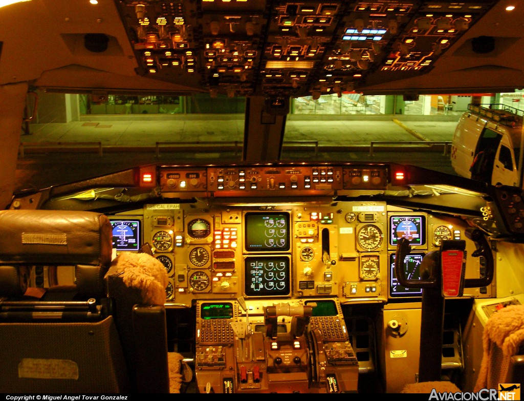 XA-DIA - Boeing 757-2G5 - ALADIA (AYD)