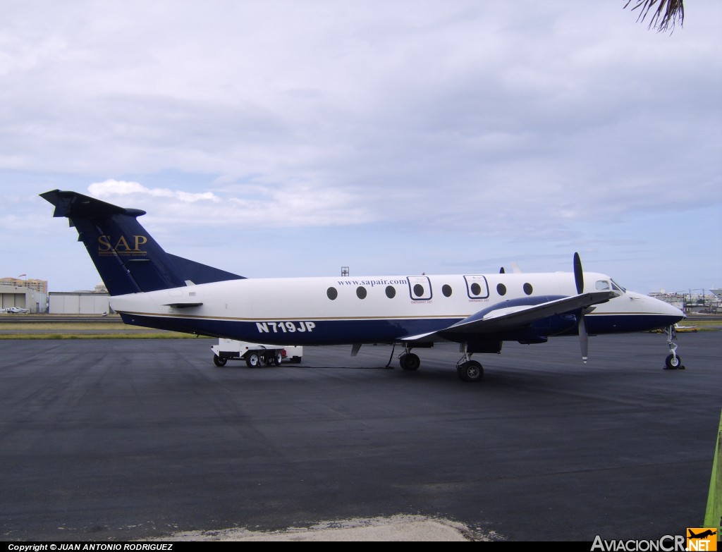 N719JP - Beechcraft 1900C - Servicios Aereos Profesionales S.A.