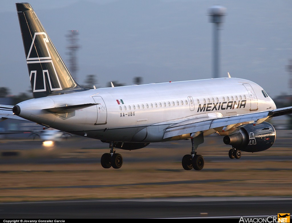 XA-UBX - Airbus A318-111 - Mexicana