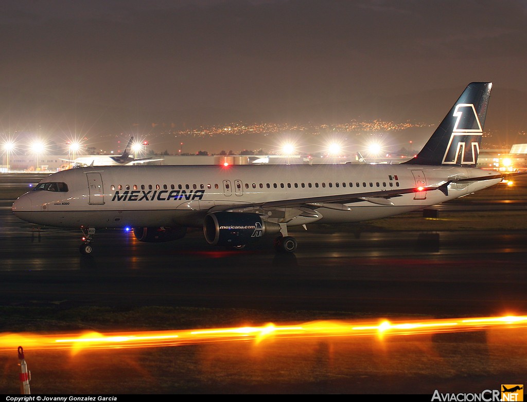 XA-MXF - Airbus A320-131 - Mexicana