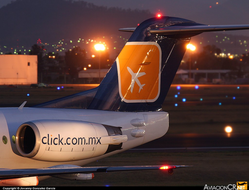 XA-TCH - Fokker F-100 - Click mexicana