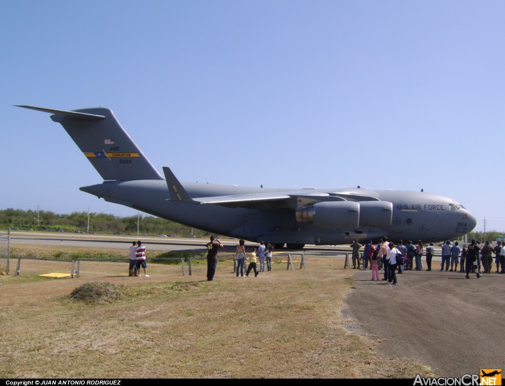 33124 - Boeing C-17A Globemaster III - USAF - United States Air Force - Fuerza Aerea de EE.UU