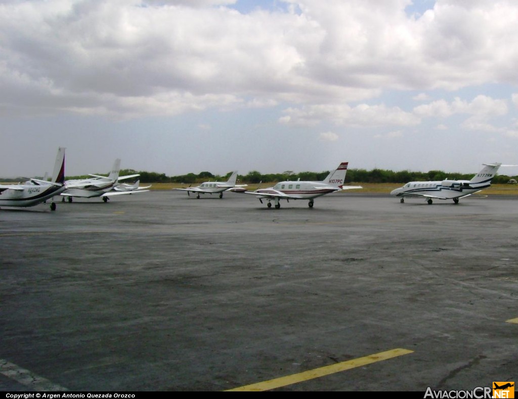 MNMG - Pista de Aterrizaje - Aeropuerto