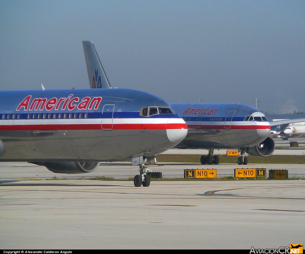 N357AA - Boeing 767-323/ER - American Airlines