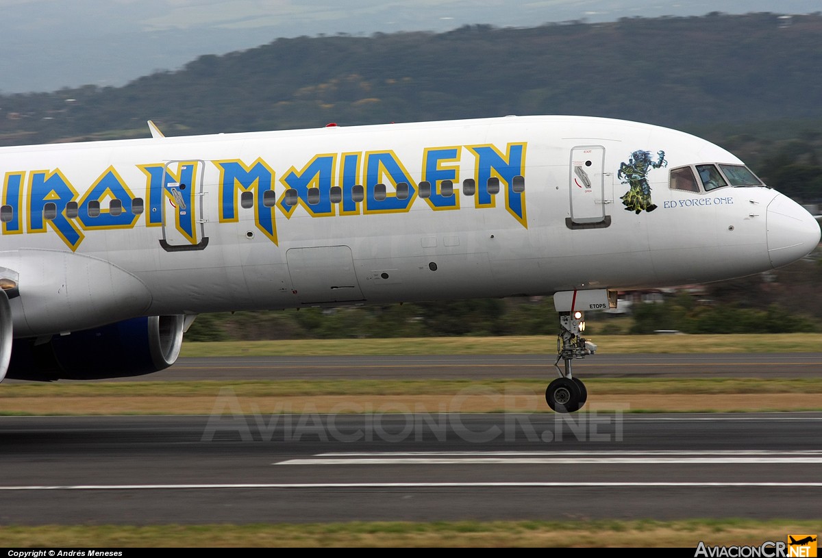 G-OJIB - Boeing 757-23A - Astraeus
