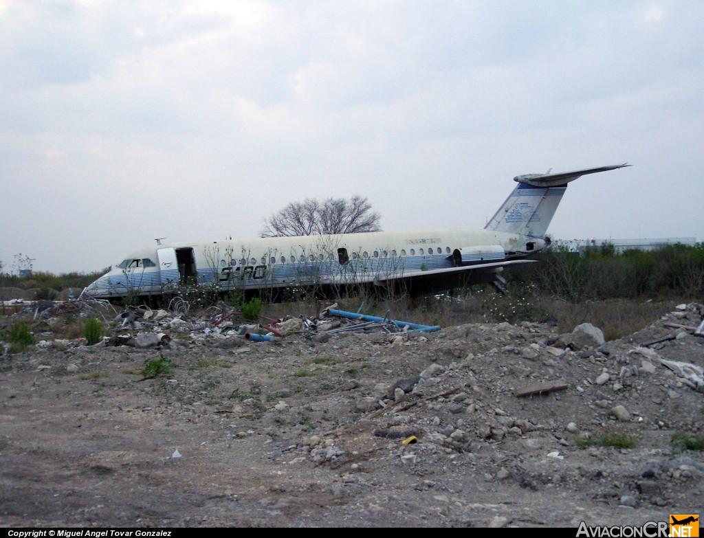 XA-RTN - BAC 111-201AC One-Eleven - SARO Servicios Aereos Rutas Oriente