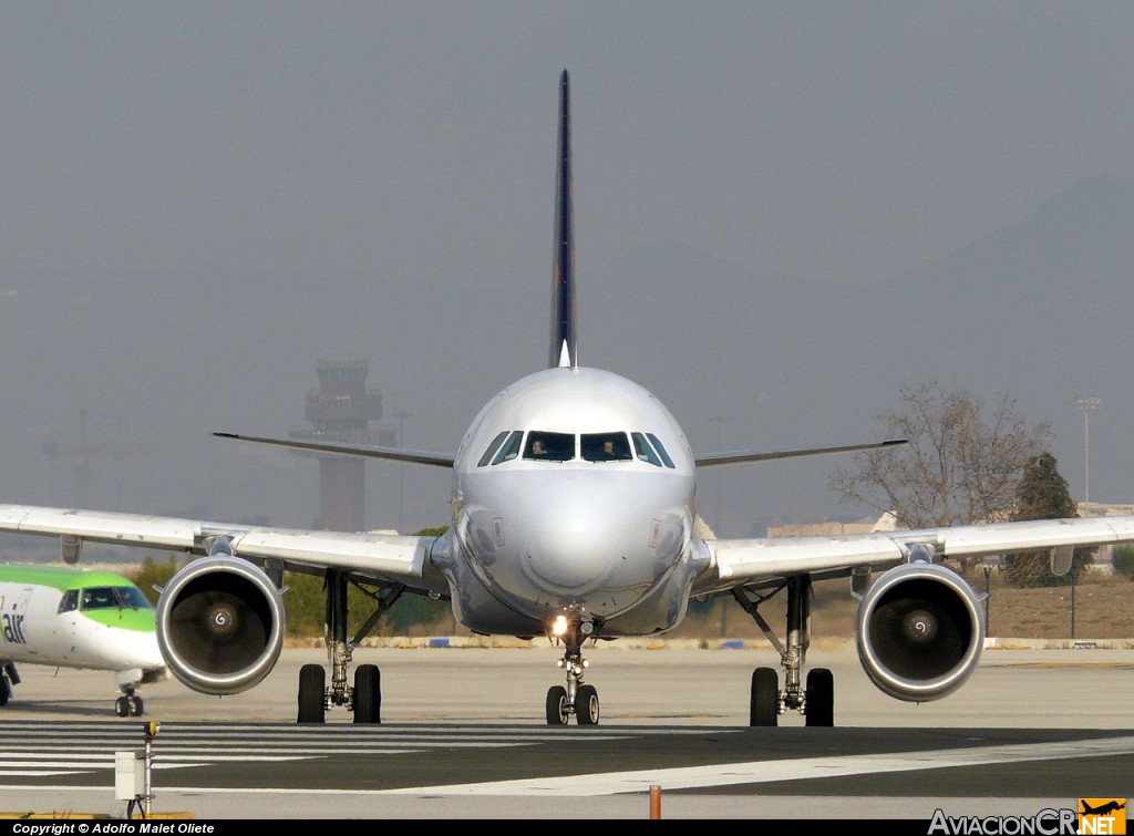 OO-SSG - Airbus A319-112 - Brussels Airlines