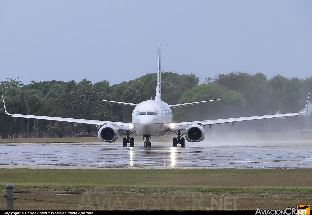 N26226 - Boeing 737-824 - Continental Airlines