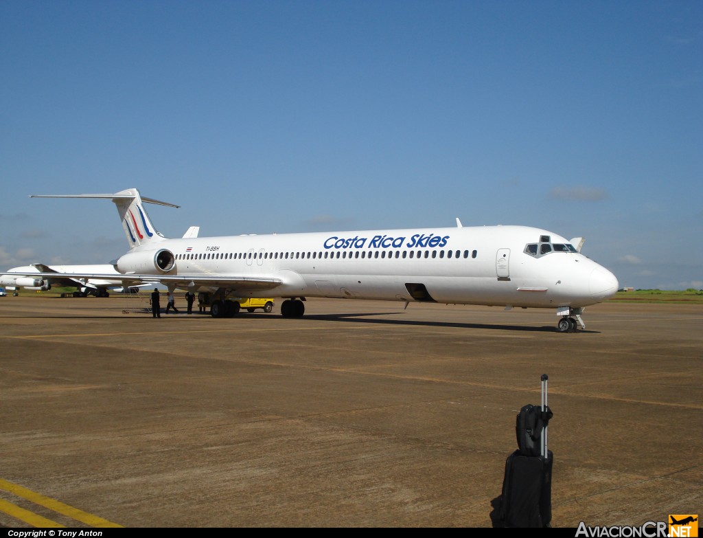 TI-BBH - McDonnell Douglas MD-82 (DC-9-82) - Costa Rica Skies