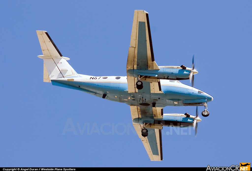 N67 - Beechcraft Super King Air 300 - Federal Aviation Administration (FAA)