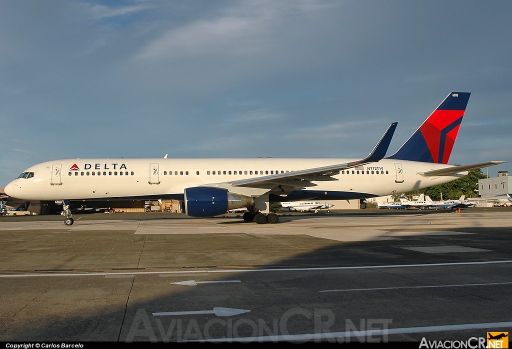 N712TW - Boeing 757-2Q8(ER) - Delta Airlines