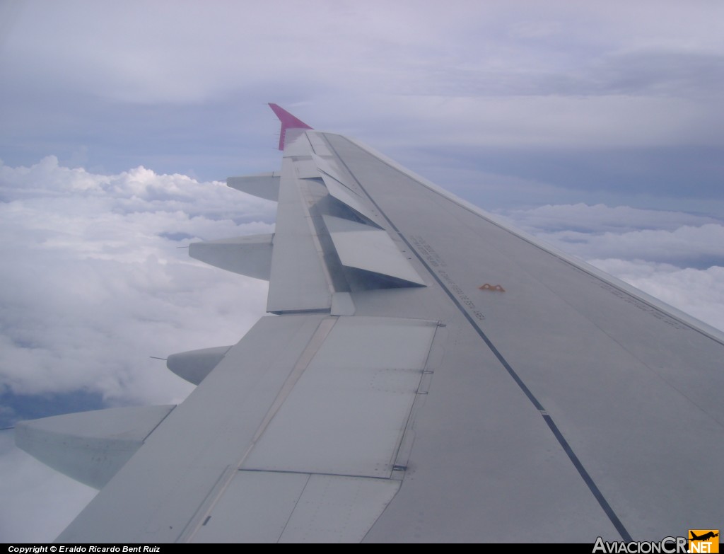 N452TA - Airbus A320-233 - TACA