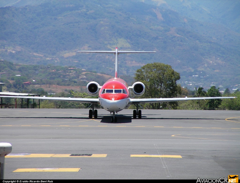 HK-4437 - Fokker 100 - Avianca Colombia