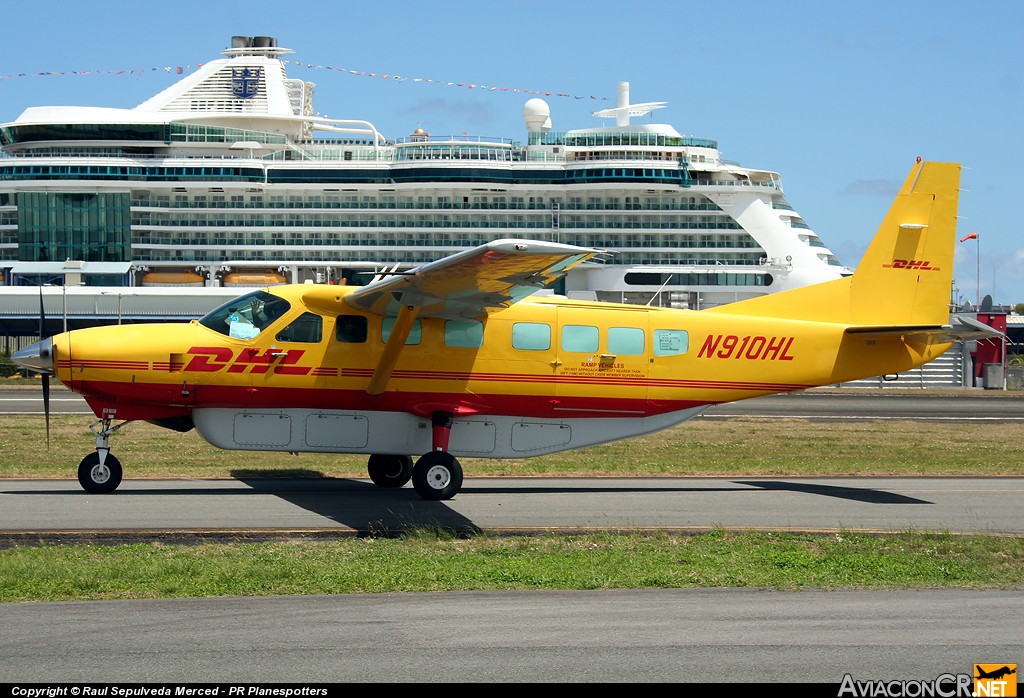 N910HL - Cessna 208B Super Cargomaster - DHL