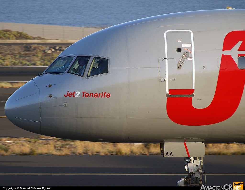 G-LSAA - Boeing 757-236 - Jet2.com