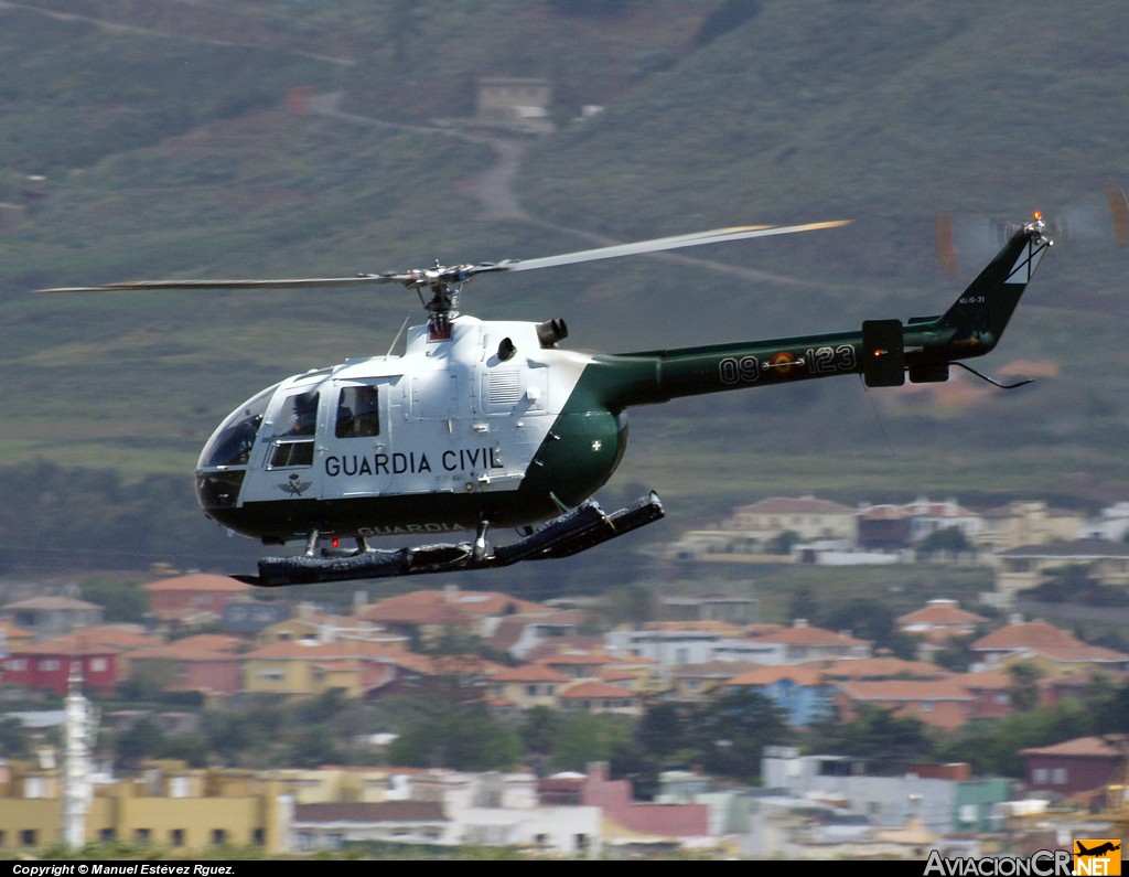 HU.15-31 - MBB Bö105-CBS4 - Guardia Civil