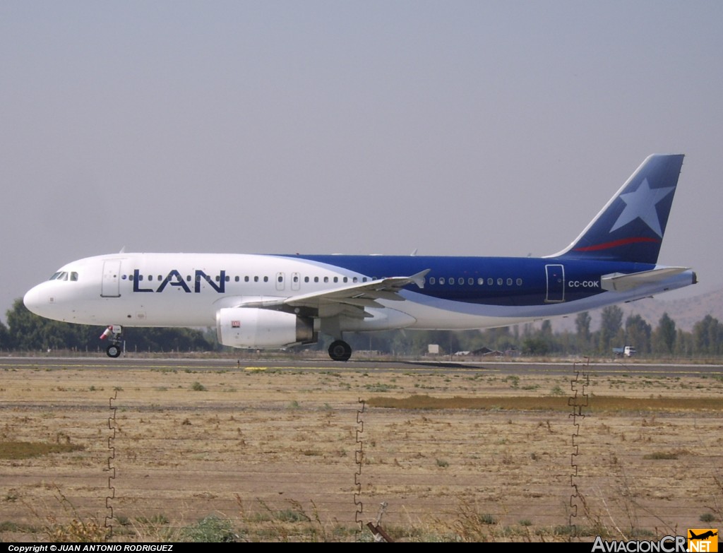 CC-COK - Airbus A320-233 - LAN Airlines