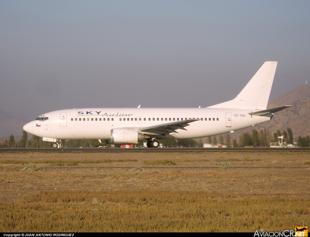 CC-CAL - Boeing 737-33A - Futura International Airways