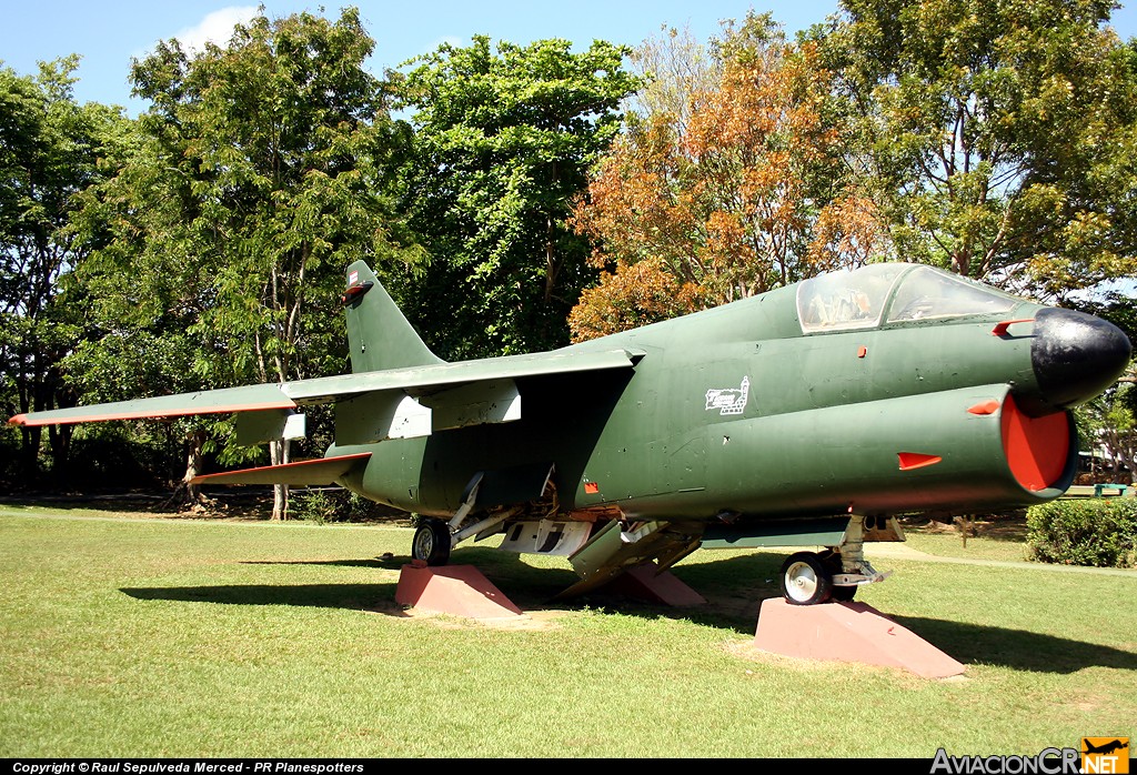 70-0995 - Vought LTV A-7D Corsair II - USAF - United States Air Force - Fuerza Aerea de EE.UU